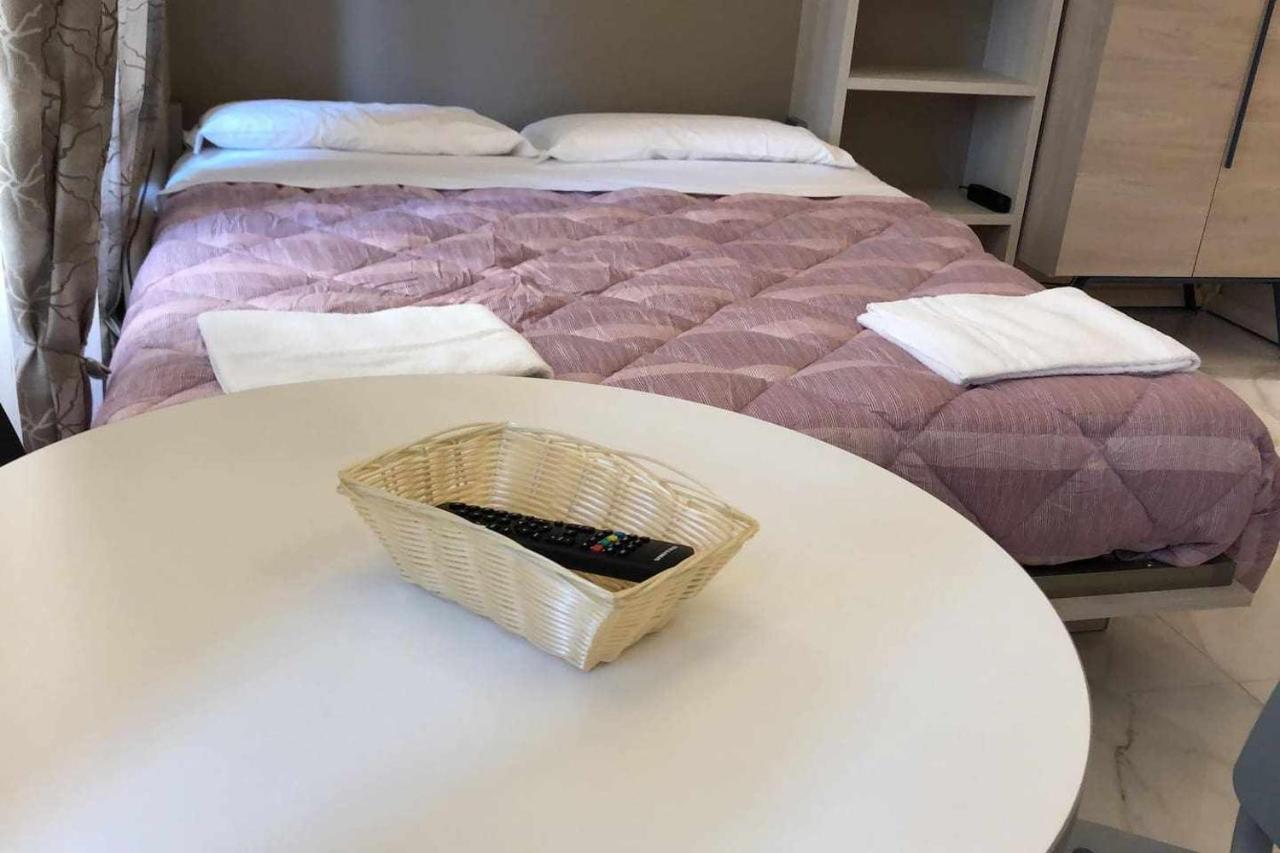 شقة بافيا  في La Casa Di Morazzone Giulia المظهر الخارجي الصورة